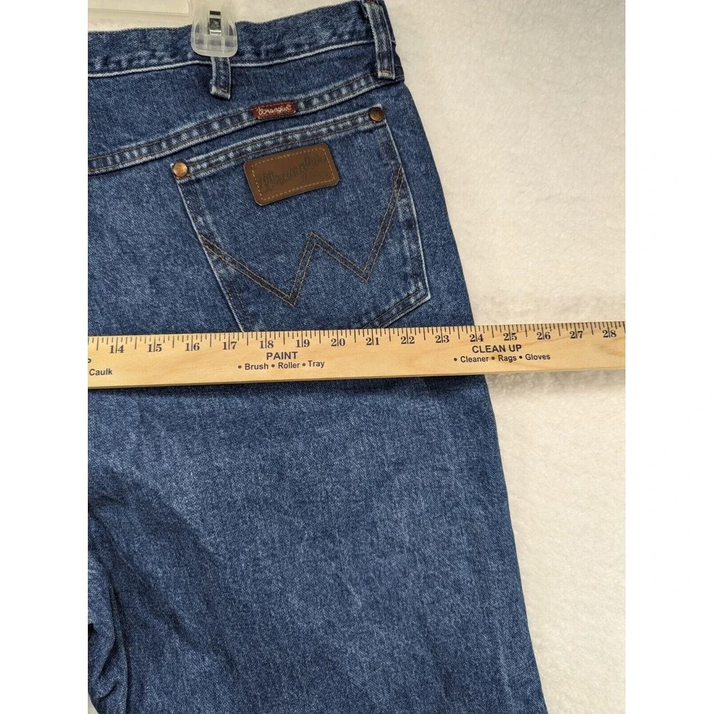 Wrangler 31 Jeans Mens‎ 42x34 Blue Denim Relaxed Cowboy Workwear 31MWZGK